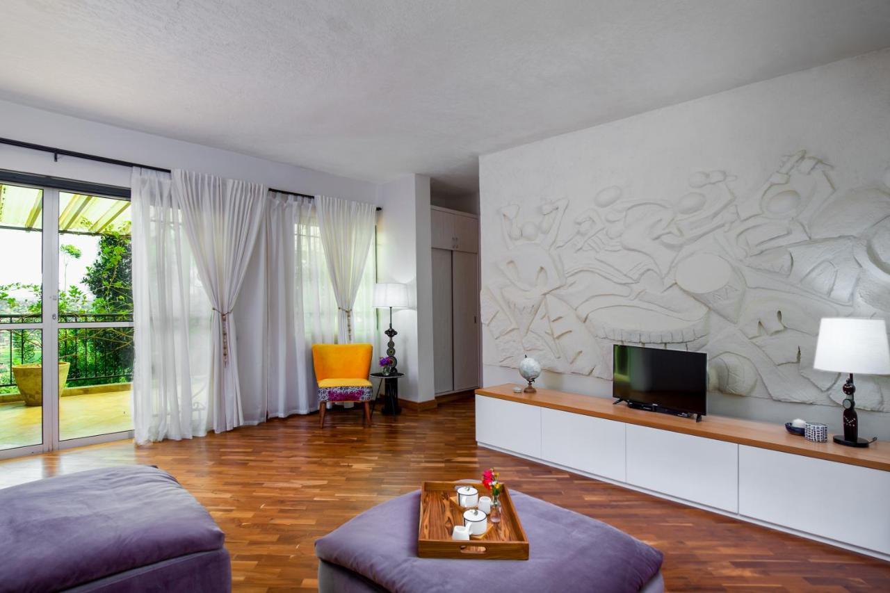 Ewange - A Casa Mia Bed & Breakfast Kampala Exterior photo